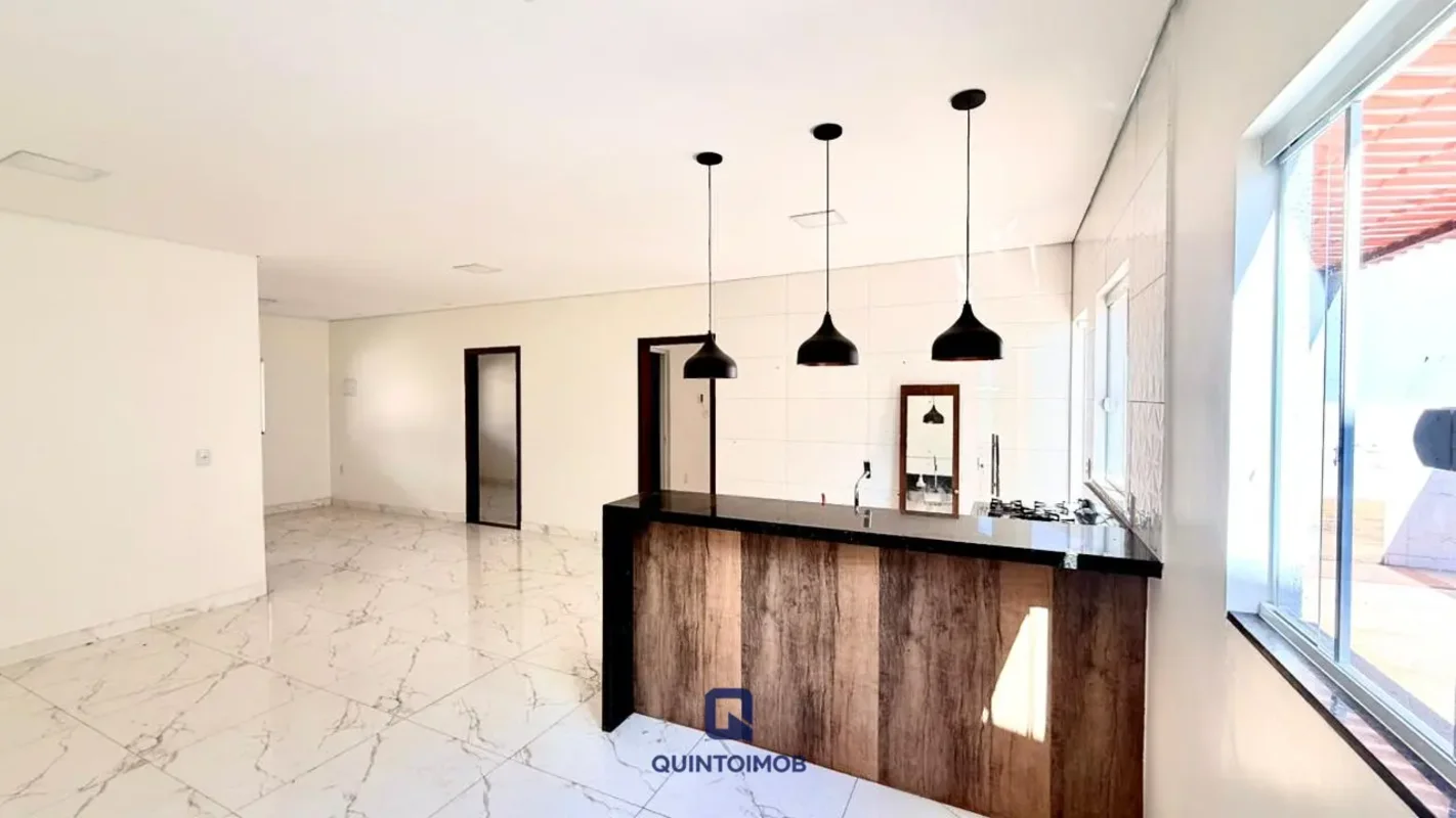 Casa à Venda – QNP 19, Praça da BíbliaExcelente oportunidade! Casa moderna, bem ...