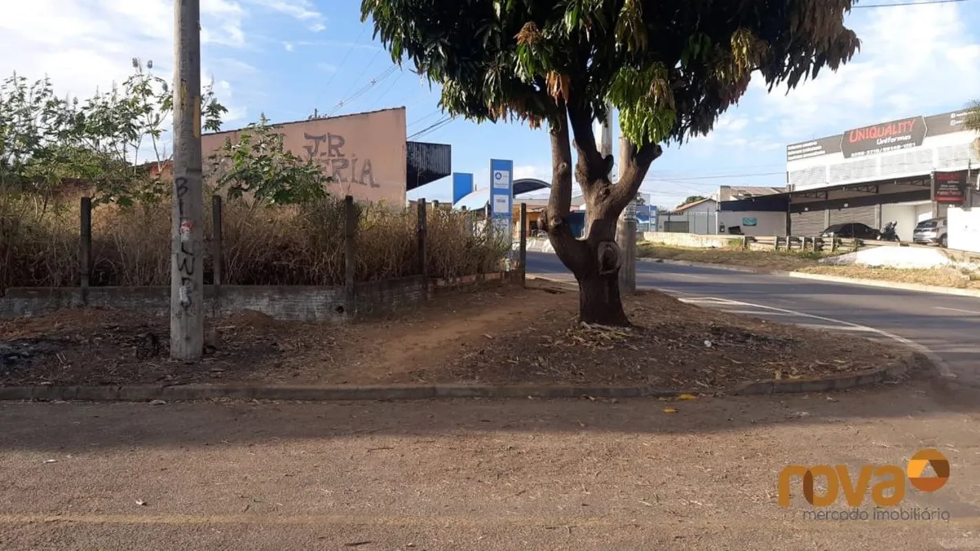 Lote Comercial de Esquina ,no Anel Viário, em Aparecida de Goiânia com 432,70 m2...