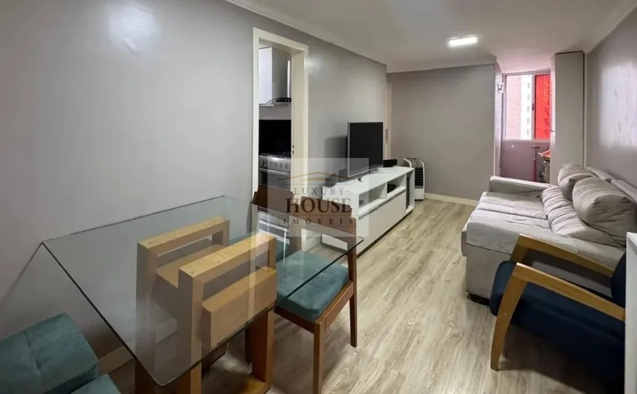 Descubra um apartamento confortável e bem localizado no coração do Guara II, em ...