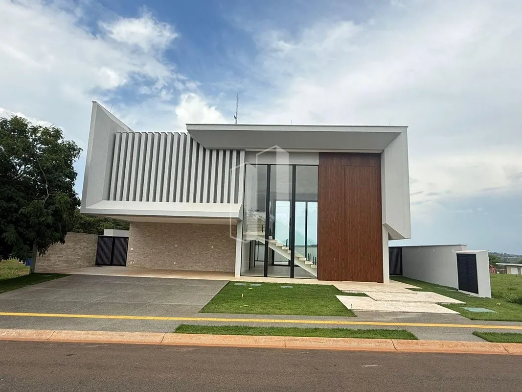 Sobrado no Residencial Plateau d'Or Privilege.Imóvel de altíssimo padrão, com ga...