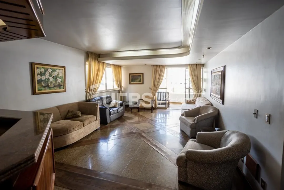 COD U-0006282 - Edifício Cambuí – Rua T-38, Setor Bueno.Apartamento com 240,10 m...