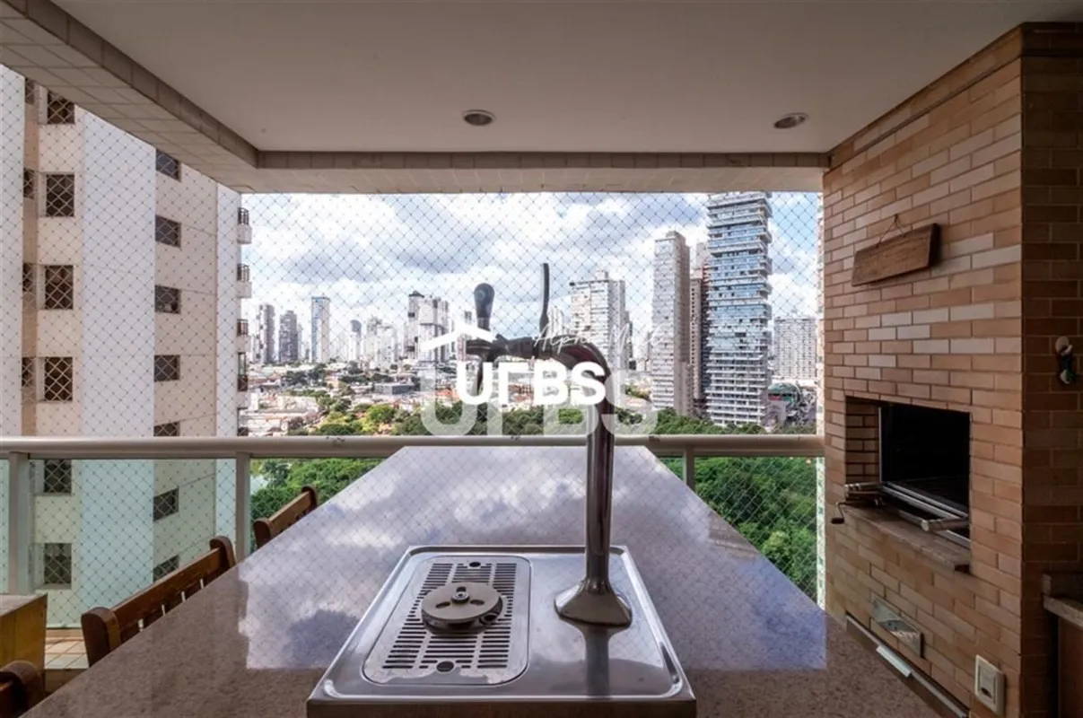 COD U-0010459 - Principais Características: • 4 Suítes Plenas, Incluindo uma Suí...