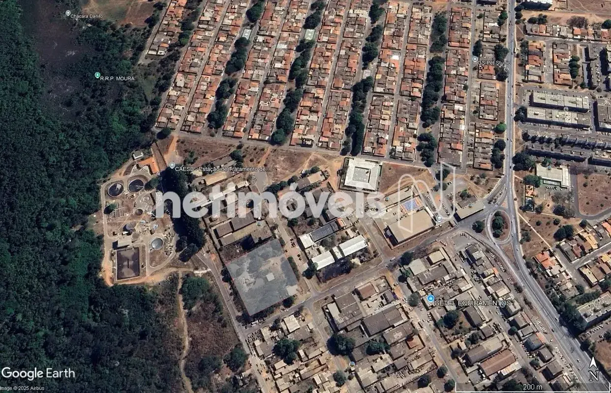 Área com 9 lotes vizinhos com total de 7.650m² Cada Lote medindo 10m X 85m (850m...