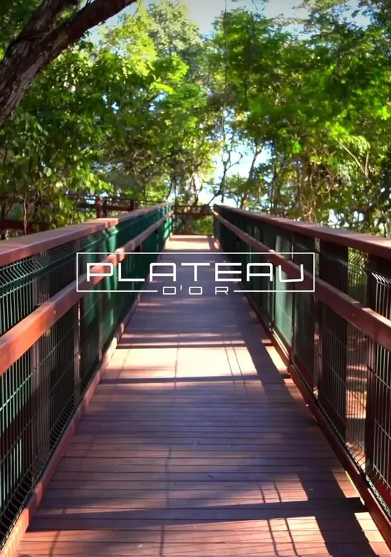 PLATEAU D'OR UNIQUE É UM CONDOMINIO DE ALTOSSIMO LUXO E CONTA COM VÁRIOS ITENS D...