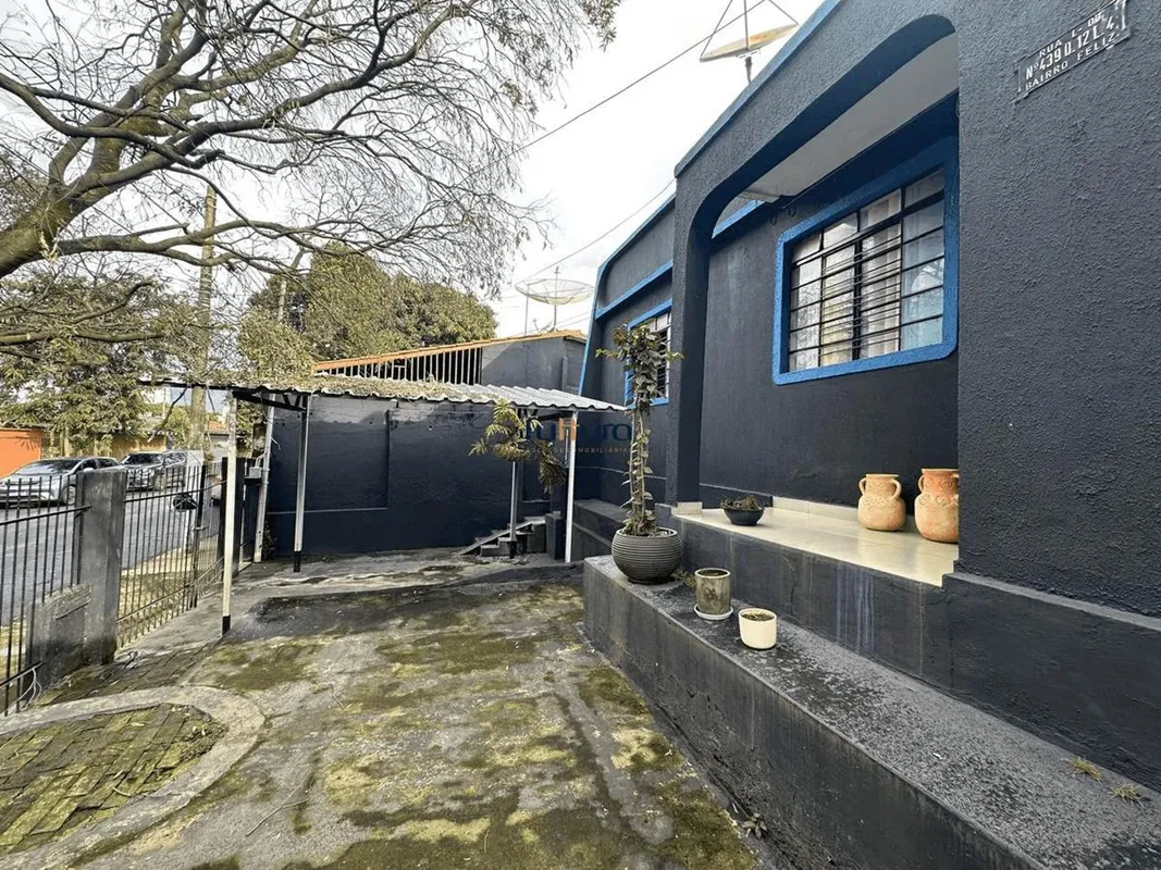  Casa à Venda no Bairro Feliz Goiânia/GO.Excelente oportunidade para morar em um...