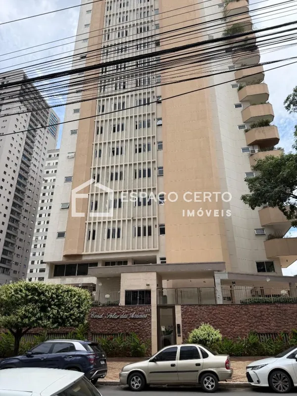 Excelente apartamento à venda no Edifício Solar das Acácias, com 232 m² muito be...