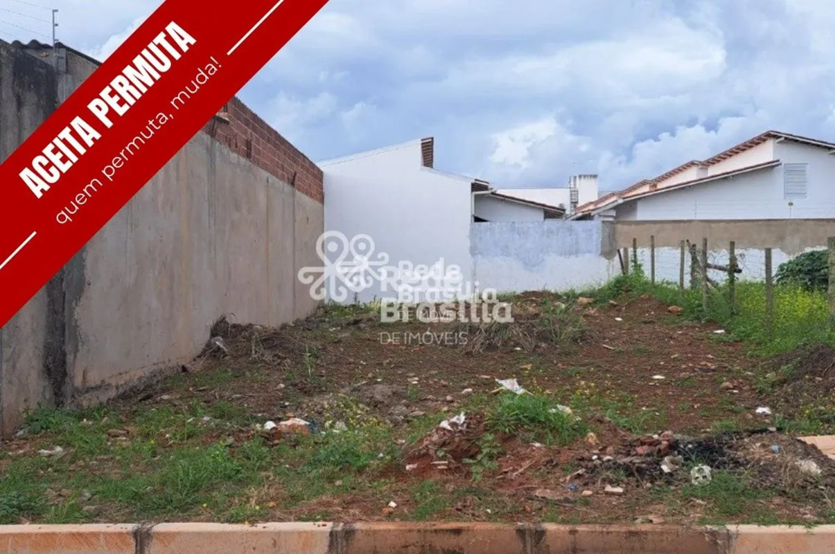 QE 54 - GUARÁ IIOportunidade única de adquirir um terreno no bairro Guará II, co...