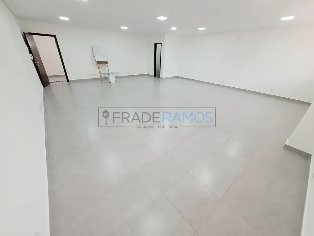 Sala Comercial para Locação no Setor Bueno Av. S-1 (continuação da Av. 85)Excele...