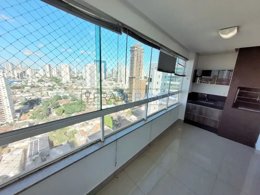 Apartamento no Setor Bueno, em Goiânia, com 125 m², localizado em andar alto e c...