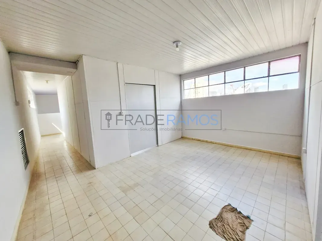 Apartamento disponível para locação no Setor Oeste, na Avenida Perimetral, em re...