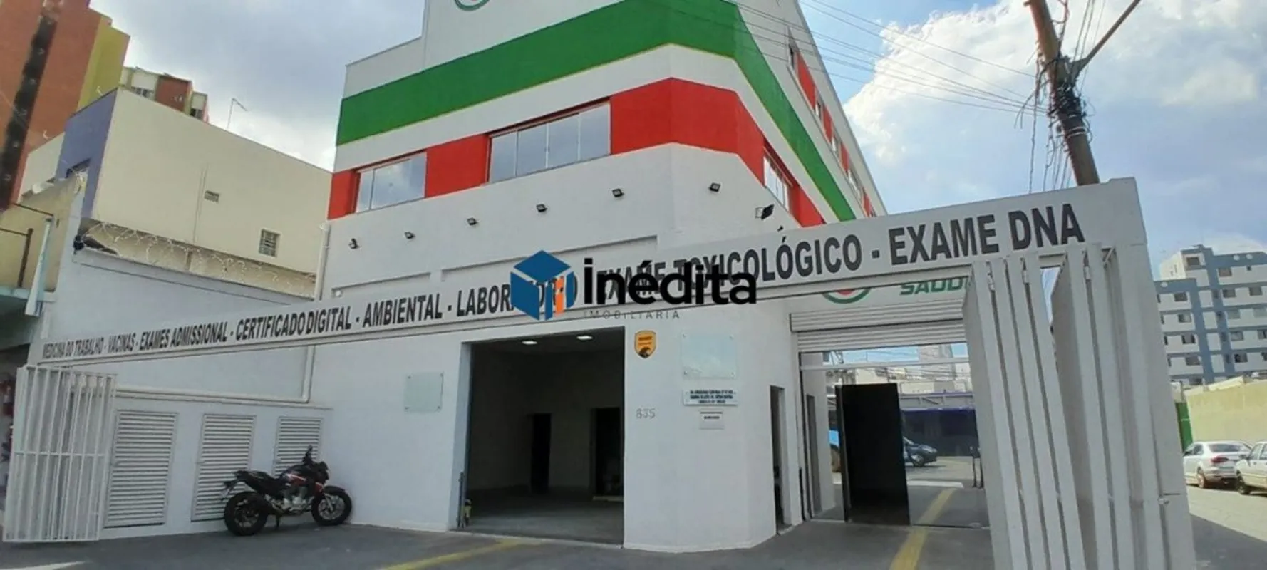 LOCALIZAÇÃO:Localizada na Avenida Araguaia, esquina com a Rua 27, no Setor Centr...