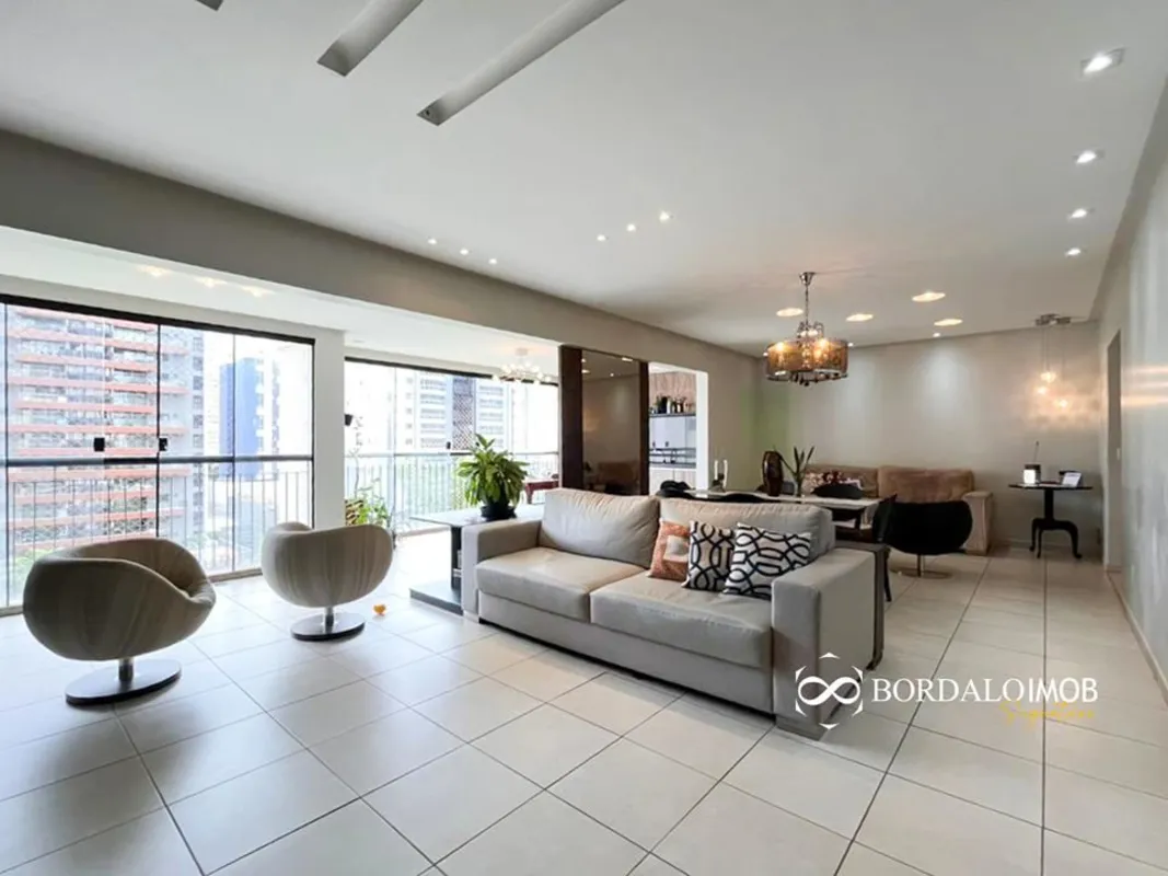 VILLA152518 - Última atualização: 26/10/26 23:32Com 139,38 m², esse apartamento ...