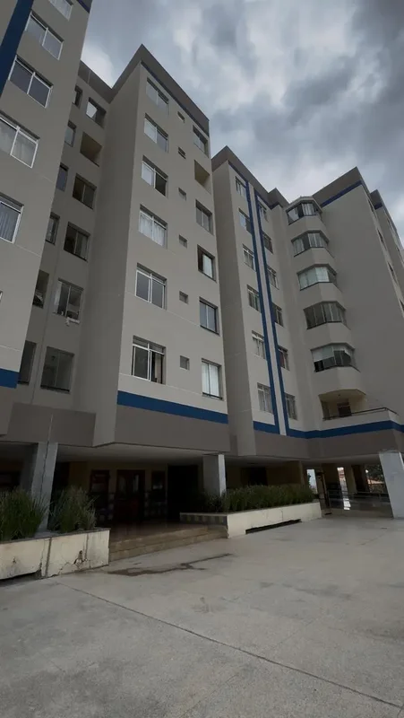 ?? QI 31 LT 15 EDIFÍCIO GUARAPARI, GUARÁ II- Com 54m² de área útil- Sala ampla p...