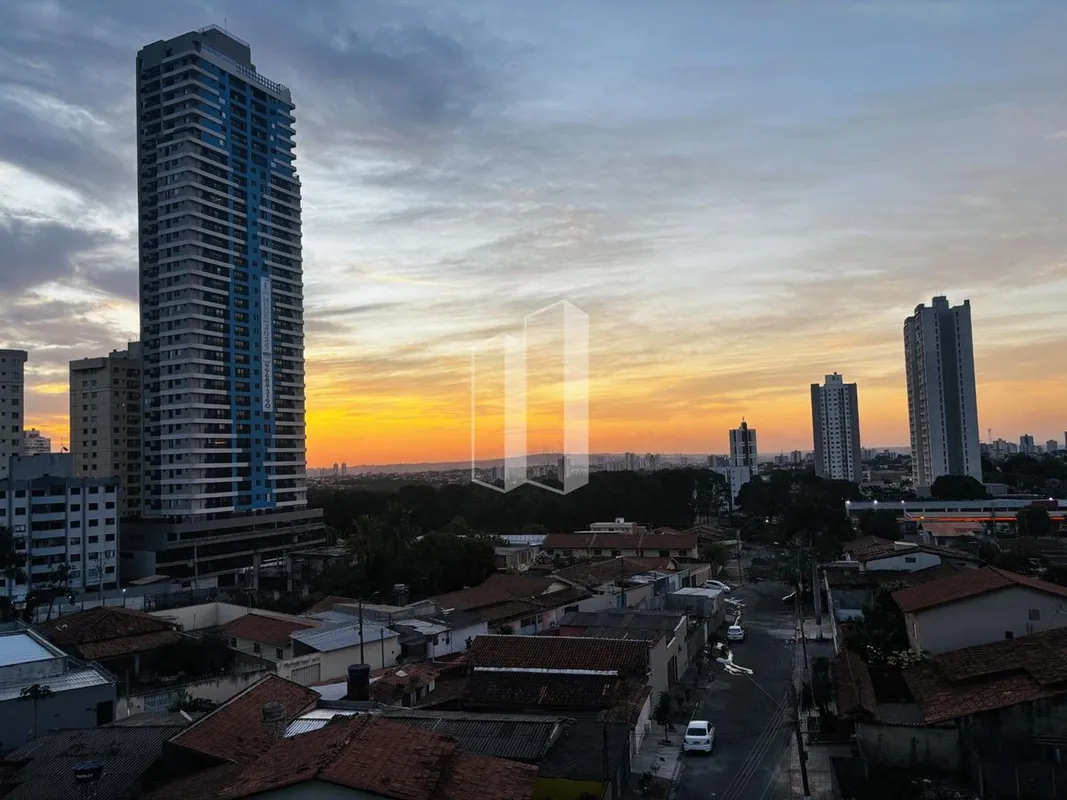 Para o OLX, o ideal é um título chamativo e uma descrição organizada por tópicos...