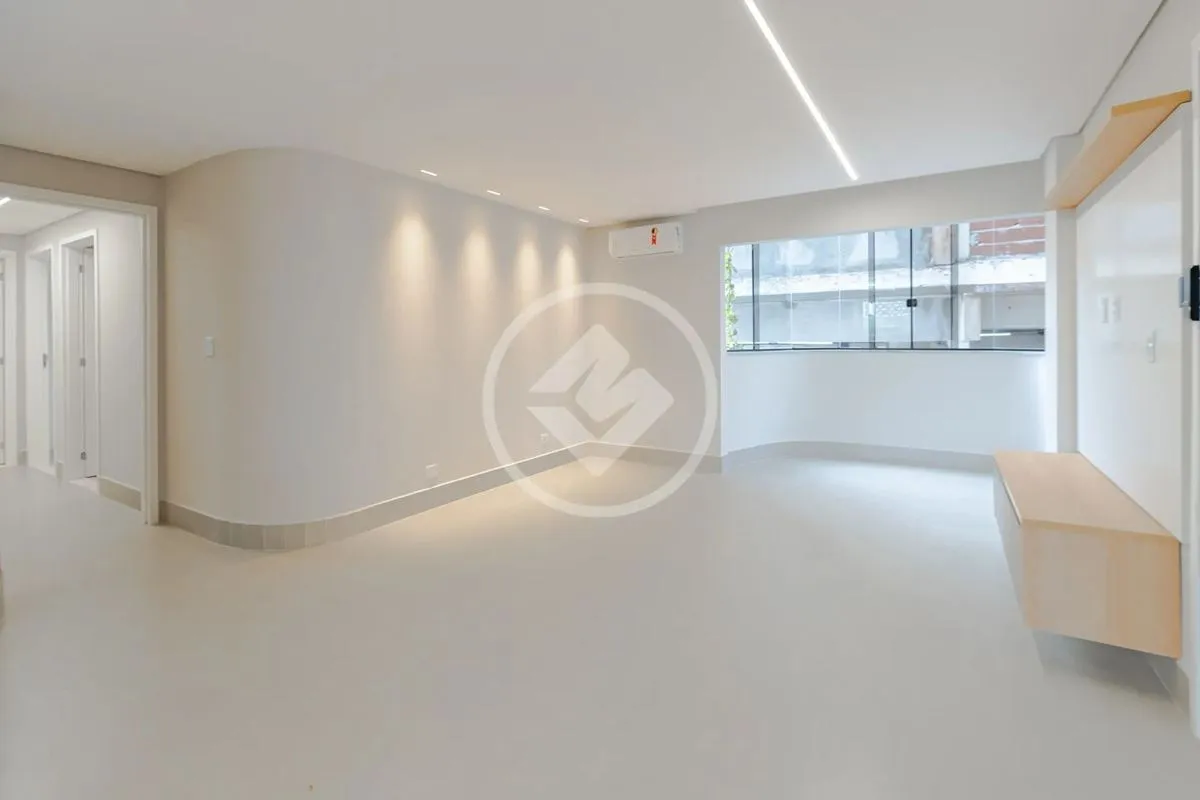 ? EDIFÍCIO CASTELL Apto. 202?? Rua 7, 1043 - Setor Oeste - Goiânia-GO ?? Área pr...