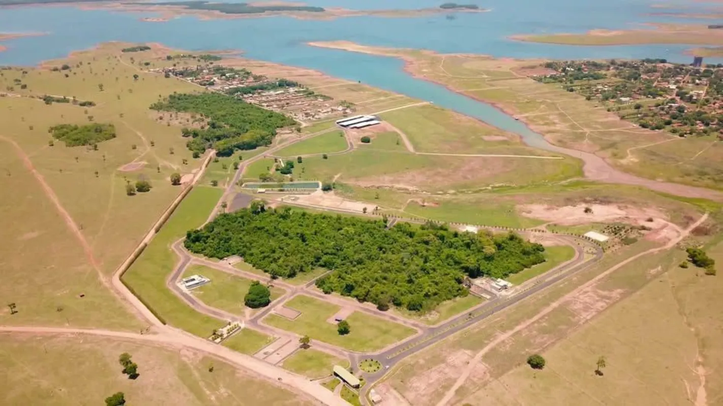 Uma oportunidade para quem busca espaço, tranquilidade e o cenário ideal para co...