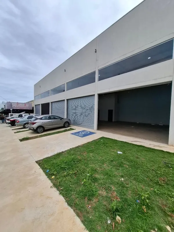 Galpão Comercial ? 150 m² | Excelente LocalizaçãoGalpão 01 com 150 m² de área, i...