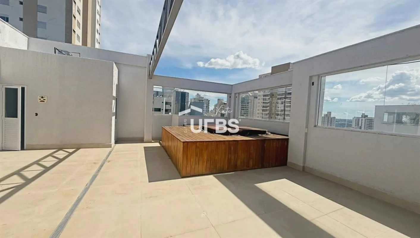 COD U-0028790 - Esta cobertura duplex de 310 m² no Maison Bueno oferece amplitud...