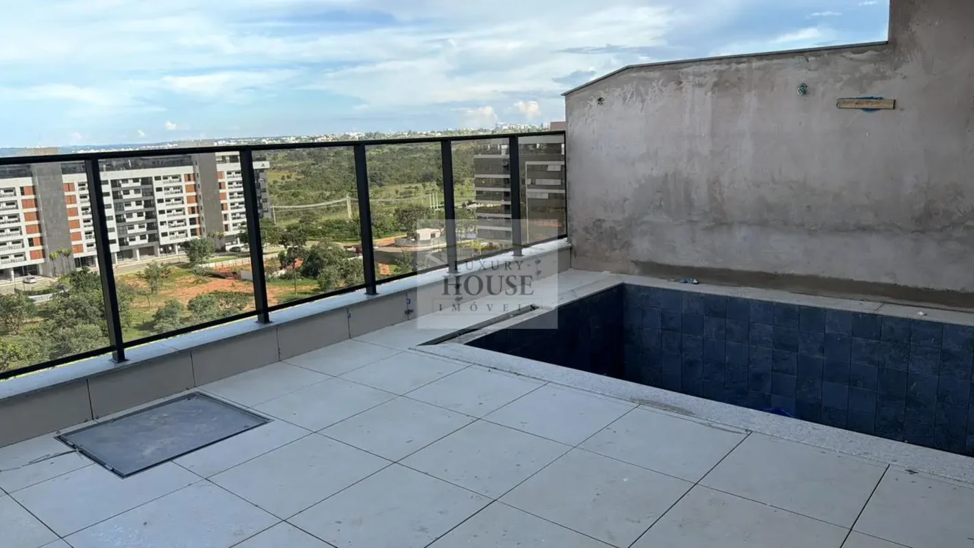Imagine morar em um apartamento confortável e moderno no coração de Brasília, na...