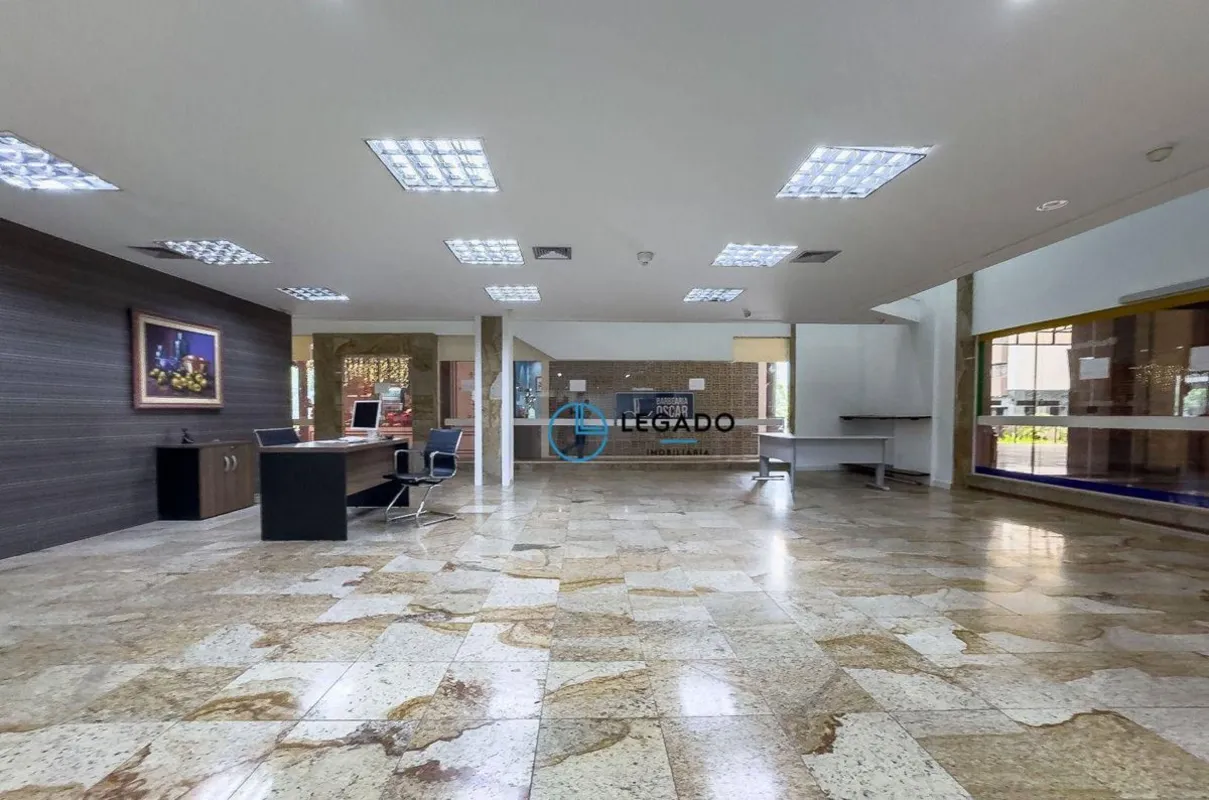 Excelente oportunidade para quem busca visibilidade, espaço e localização estrat...