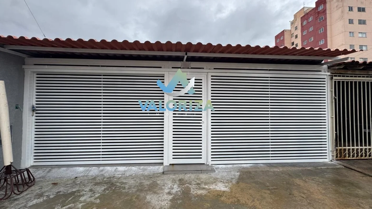 Casa Moderna com 3 Quartos (1 Suíte) na QR 110 – Samambaia SulExcelente casa res...