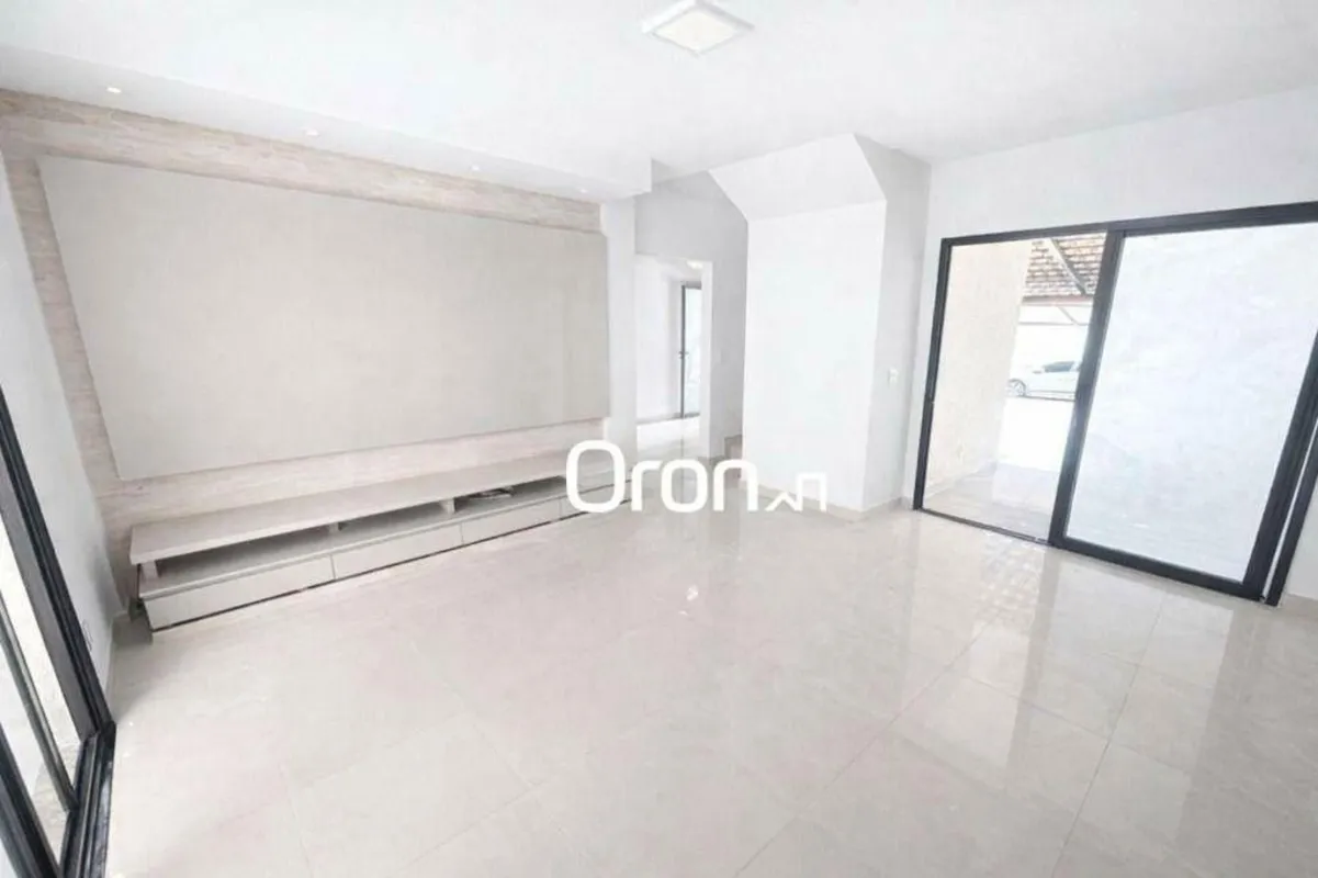 CÓDIGO DO IMÓVEL: SO0962LOCALIZAÇÃO:Em ótima localização, à poucos minutos do Pa...