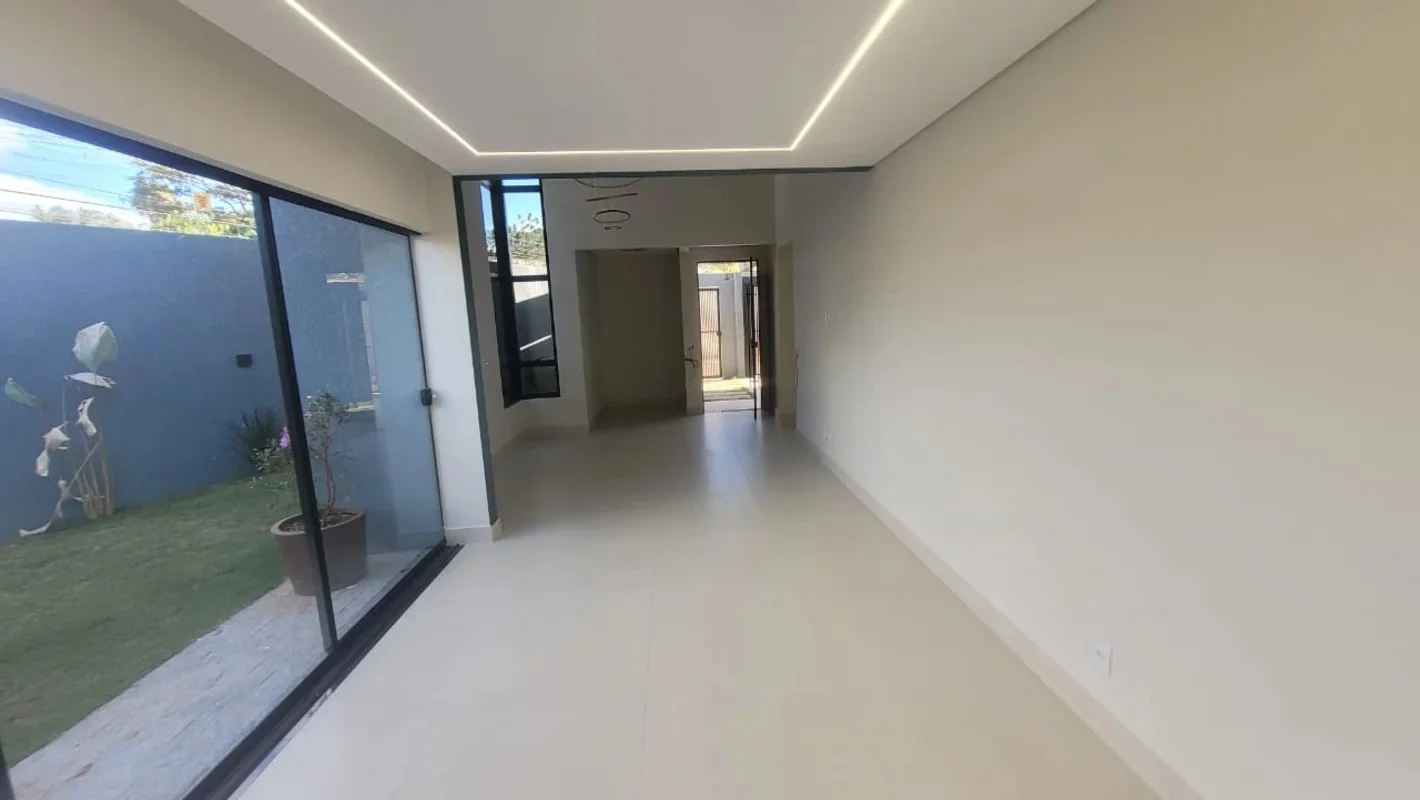 DALEPRANE INTELIGÊNCIA IMOBILIÁRIA VENDE: Casa a venda em Arniqueira - Próximo a...