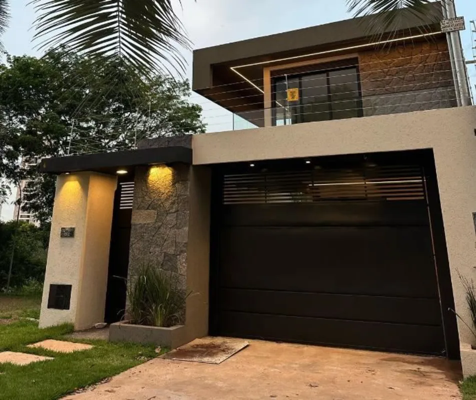 Sobrado Jardim Atlântico - CASA 1Área terreno: 210,00 m2 Área construída: 223,68...