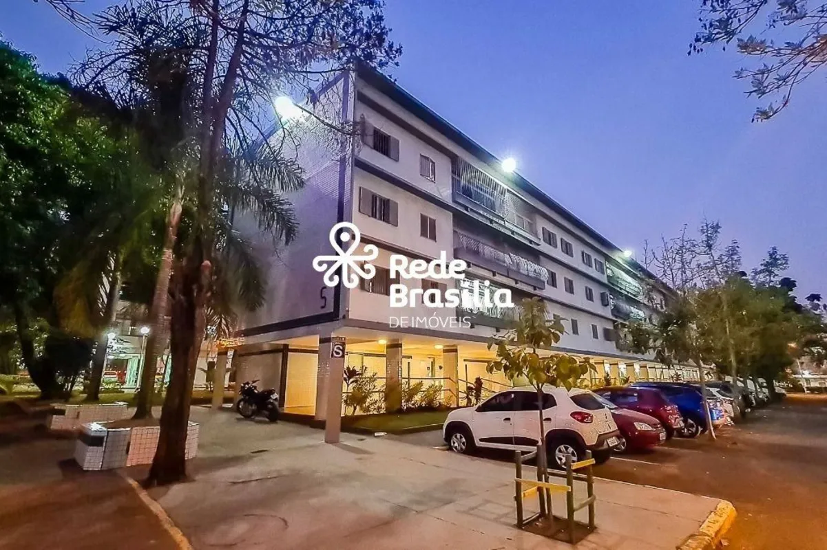 SQS 415 - Asa Sul - Documentação em ordem. Desocupado, chave na mão!Apartamento ...