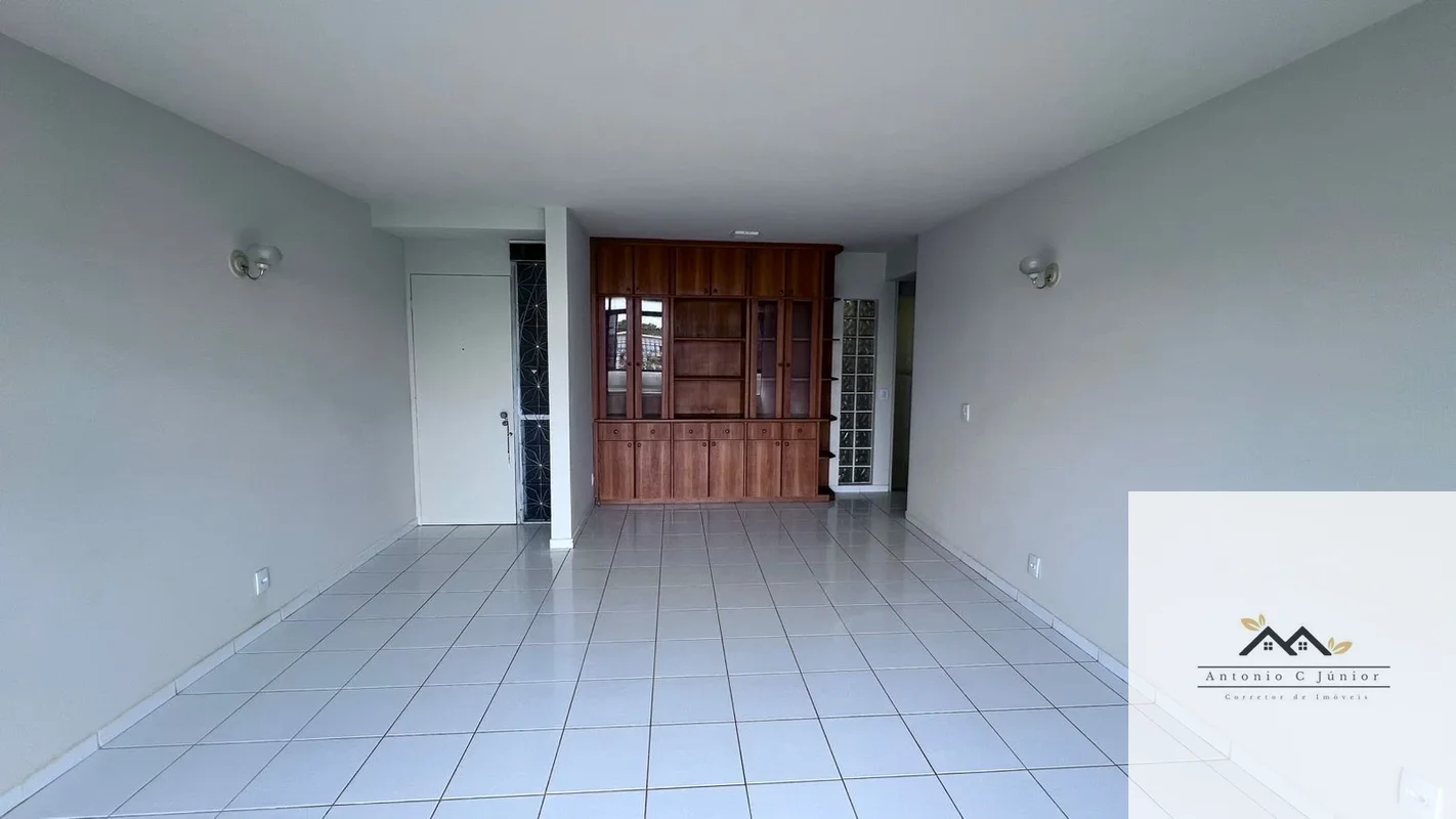 SQN 307 - Sofisticação, Vista Livre e Praticidade na Melhor Localização da Asa N...