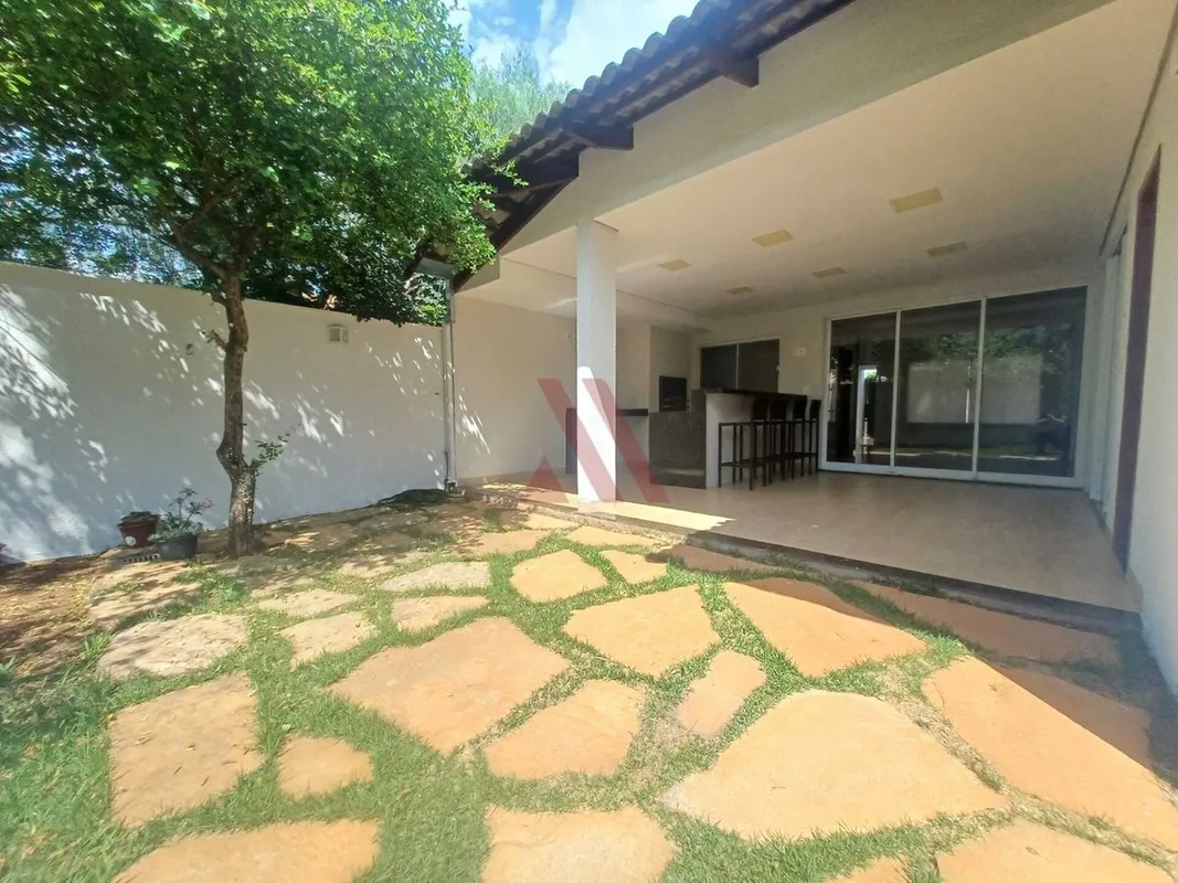 COD: 1110CASA TÉRREA - PORTAL DO SOL I•200m²•Montada em armários•Piso porcelanat...