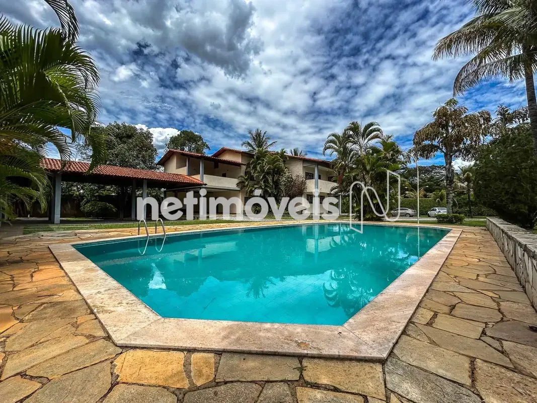 Casa estilo colonial, com habite-se e pronta para financiamento. - Condomínio co...