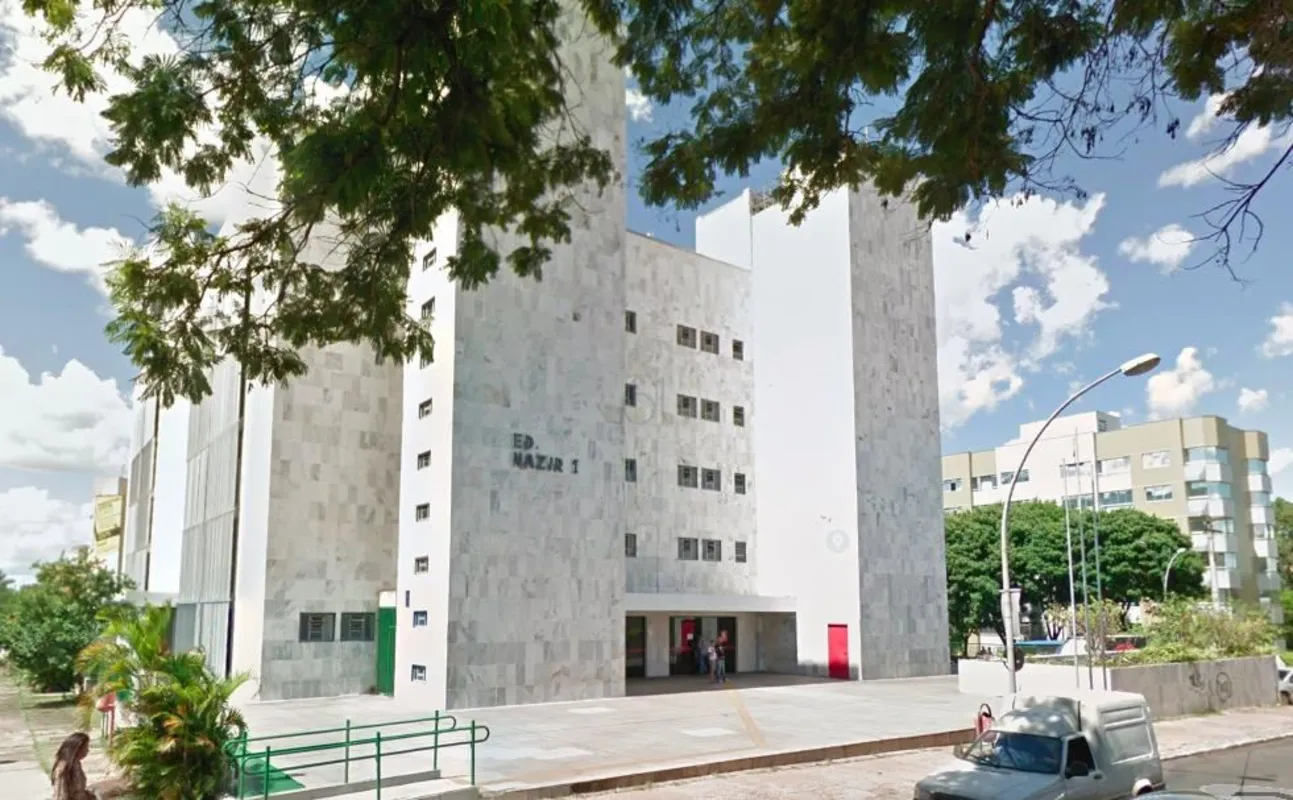Excelente Prédio moderno com estrutura com divisórias, em uma Localização Estrat...
