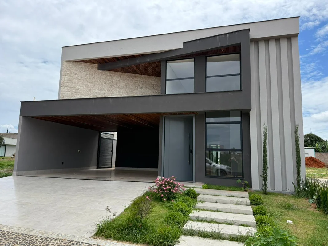 Casa ponte alta norte Condomínio fechadoRua do rodobelo Condomínio alto padrão C...