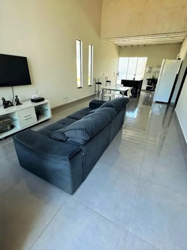 Descubra uma casa de alto padrão no Condomínio Novo Horizonte, Rua Bellavia.Próx...