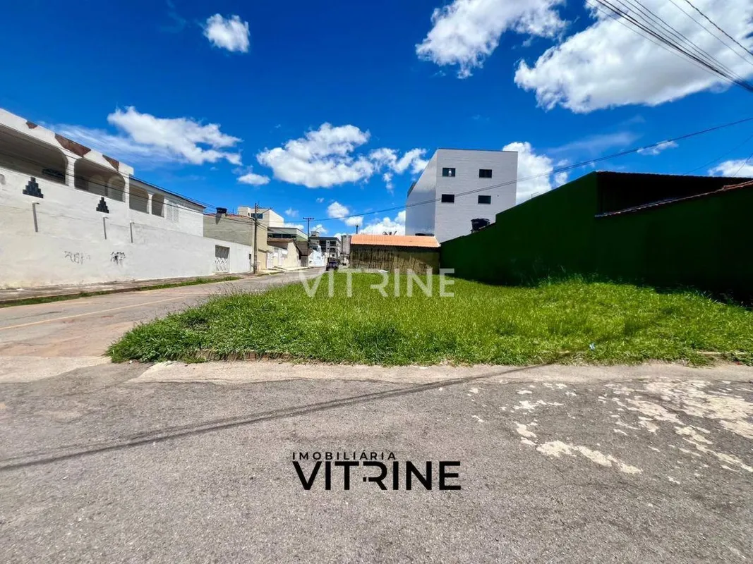 Quadra 22 Setor Leste Gama, lote de esquina.Valor R$ 500.000,00Aceita financiame...