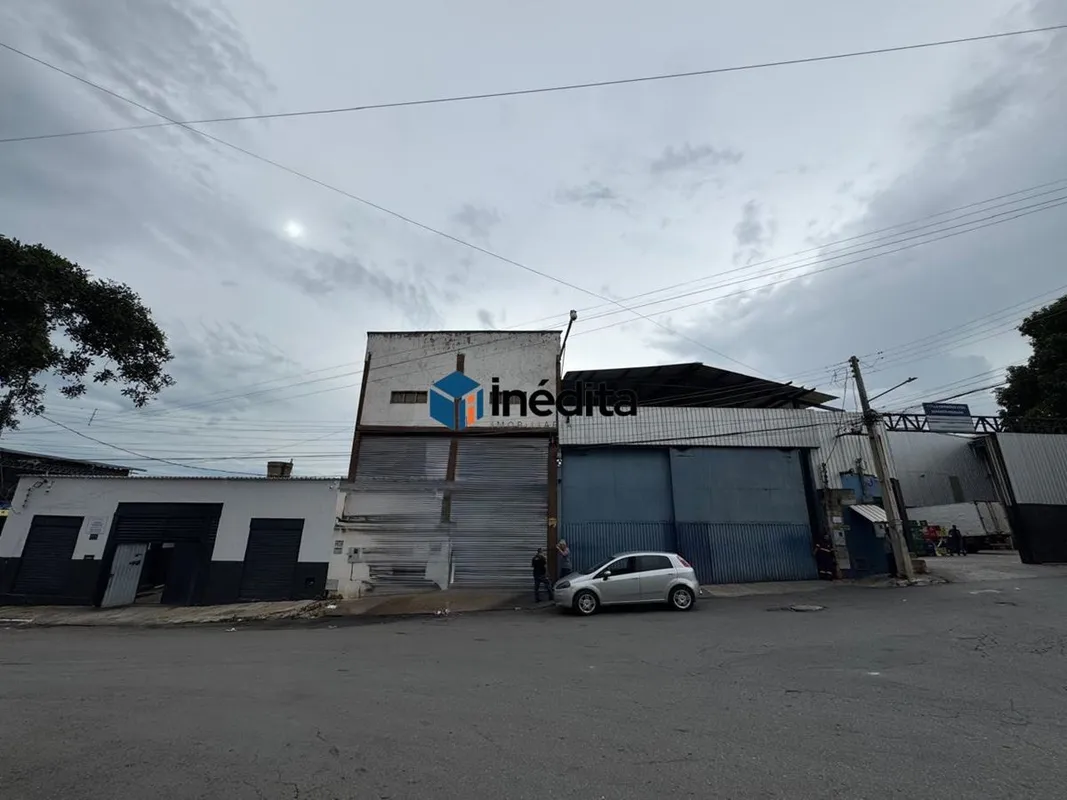 LOCALIZAÇÃO:Localizado na Rua Senador Morais Filho, Quadra 92, Lote 1-A, no Seto...
