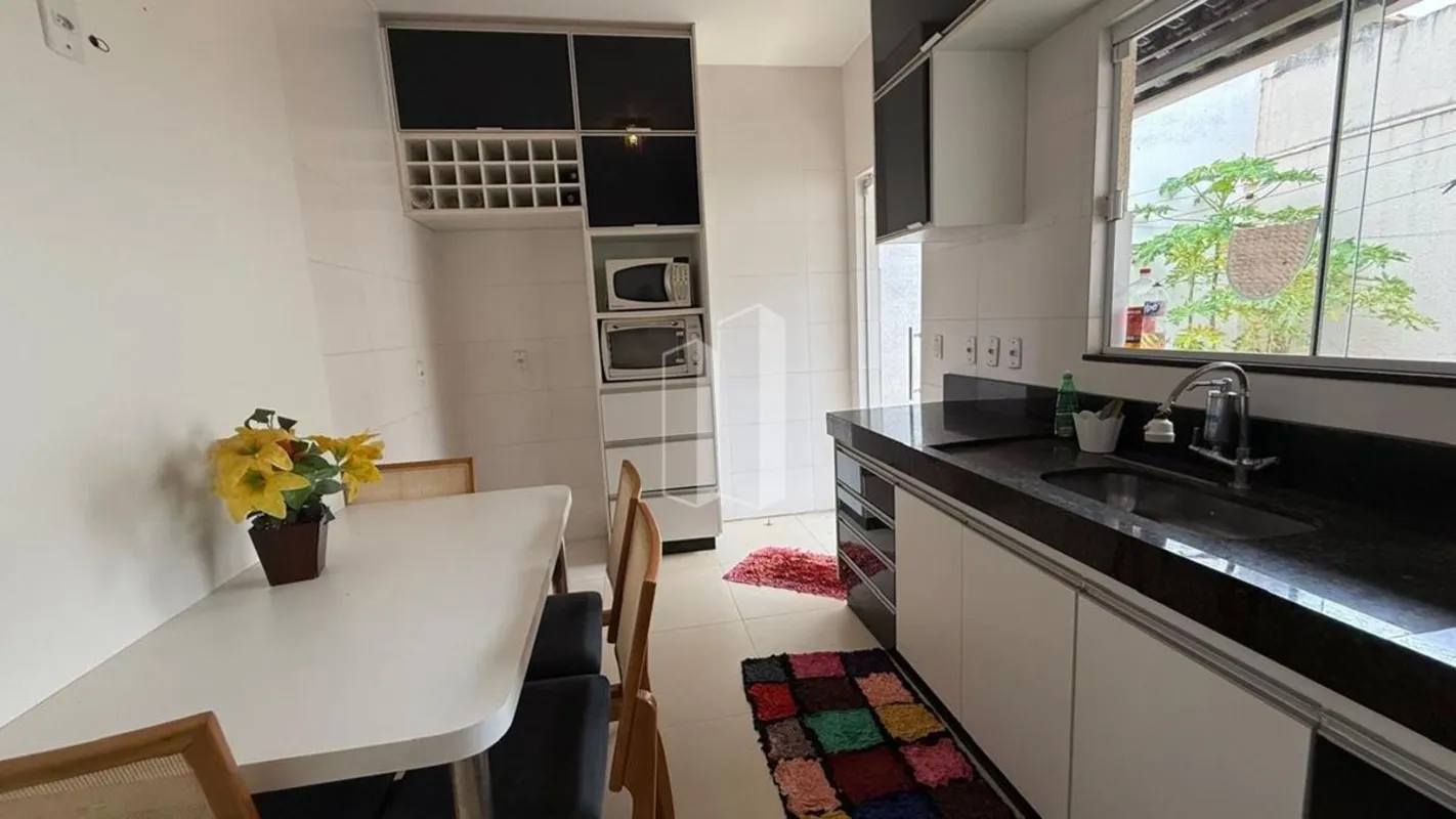 CASA RESIDENCIAL MANSÕES PARAISO 3 quartos sendo 1 Suíte mais Home Office Banhei...