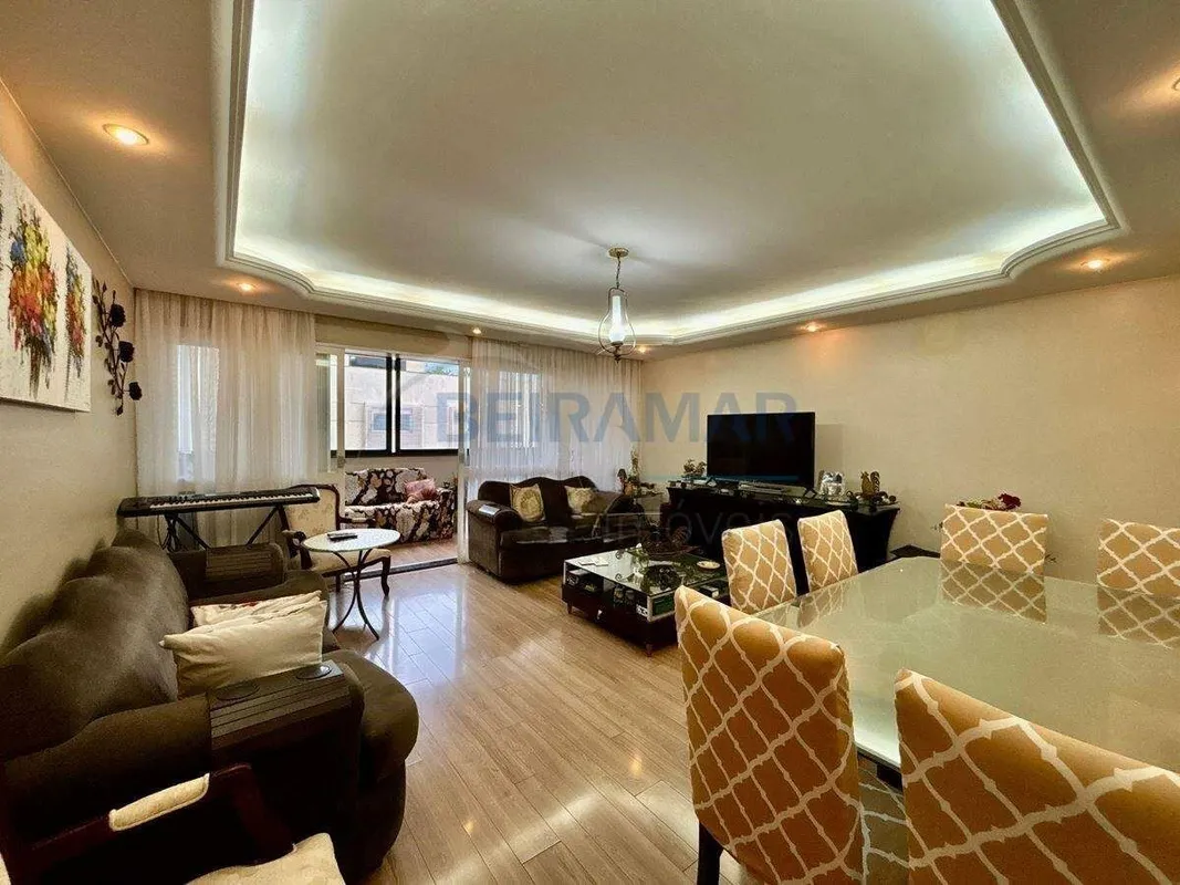 Apartamento Amplo e Vazado com 4 Quartos, Suíte e 2 Vagas na SHCGN 704 - Asa Nor...