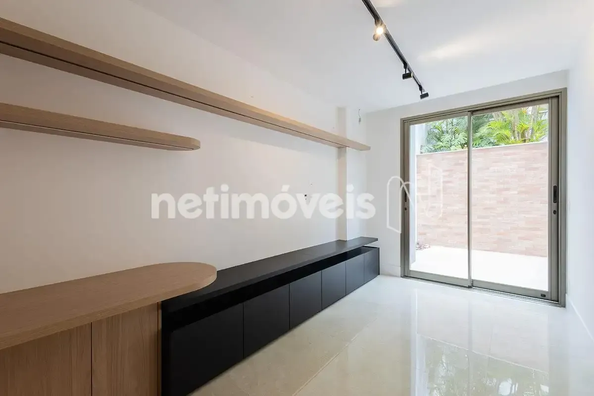 Apartamento 1 Quarto à Venda no Noroeste – Desocupado, estilo Garden Localização...