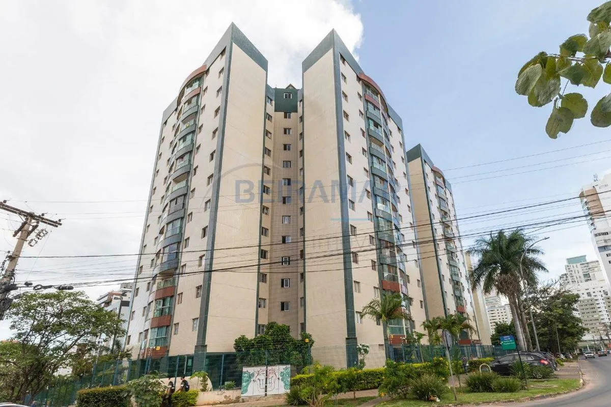 Descrição do imóvel:- Sala ampla com varanda- Banheiro social com box em blindex...