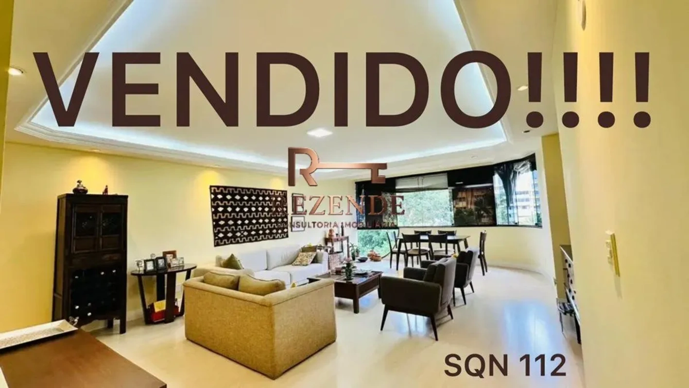 Á VENDAExcelente apartamento na SQN 112,131m2, 2 suítes em meio de quadra, com v...