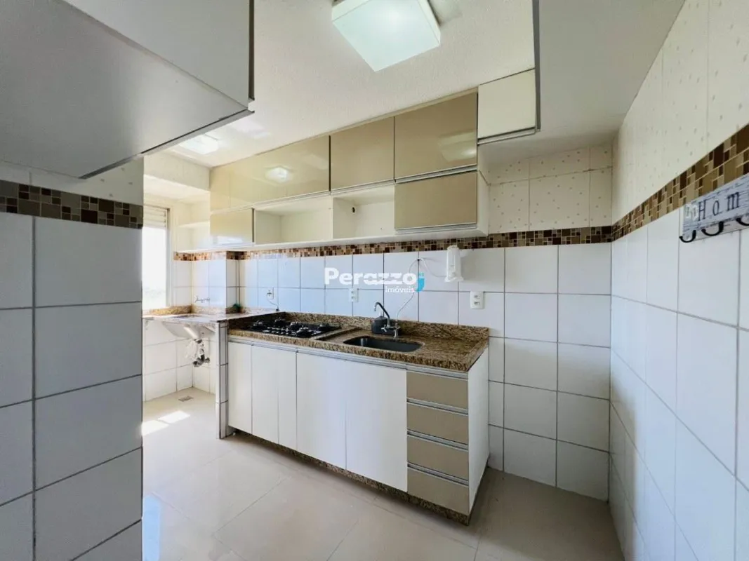 Ótimo Apartamento localizado no Jardins Mangueiral na QC 10 por R$2.700,00. TAXA...