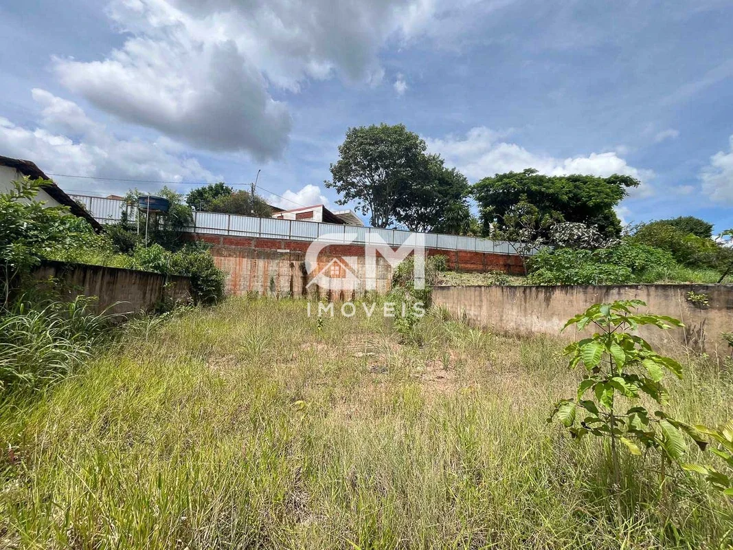 A GM Imóveis vende lote residencial na região da DF-425, Sobradinho-DF. O que ac...