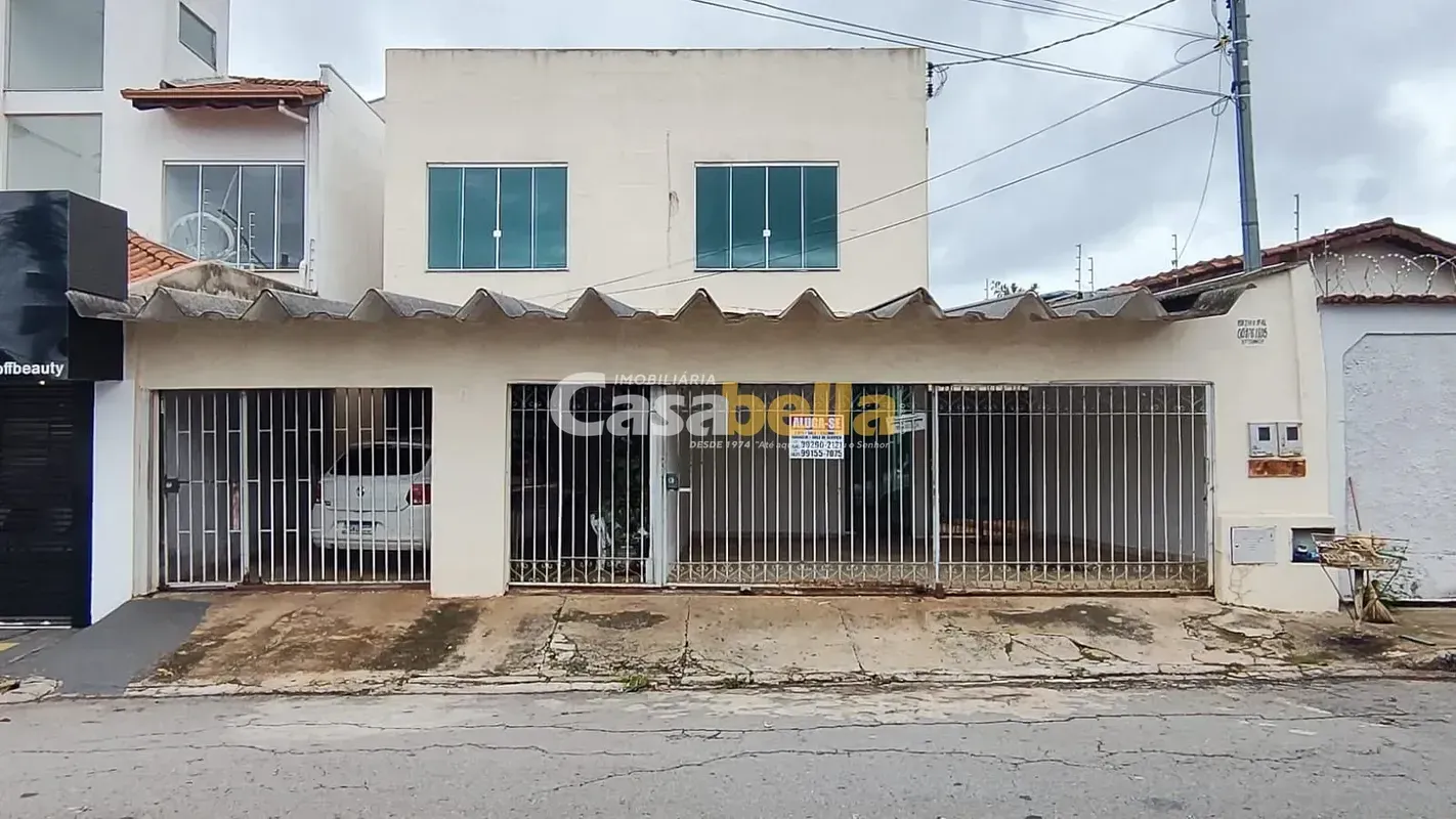 Para visitar o imóvel, ligar no contato do Departamento de Aluguel: Casa disponí...