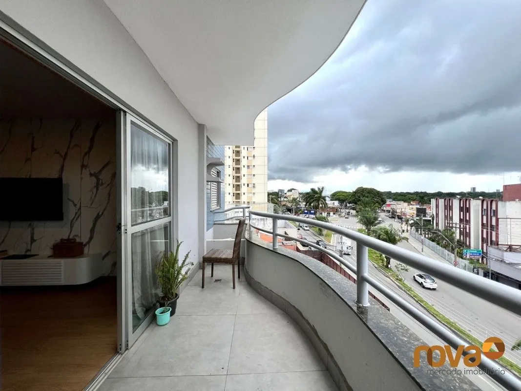 Apartamento com 3 quartos 2 suites no Alto da Glória, Varanda espaçosa, Sala int...