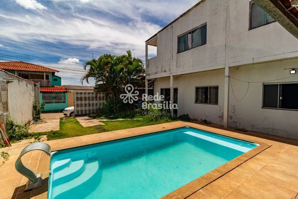 Conjunto 1 | Casa 2 Quartos sendo 2 Suítes com 2 Vagas de Garagem Descobertas - ...