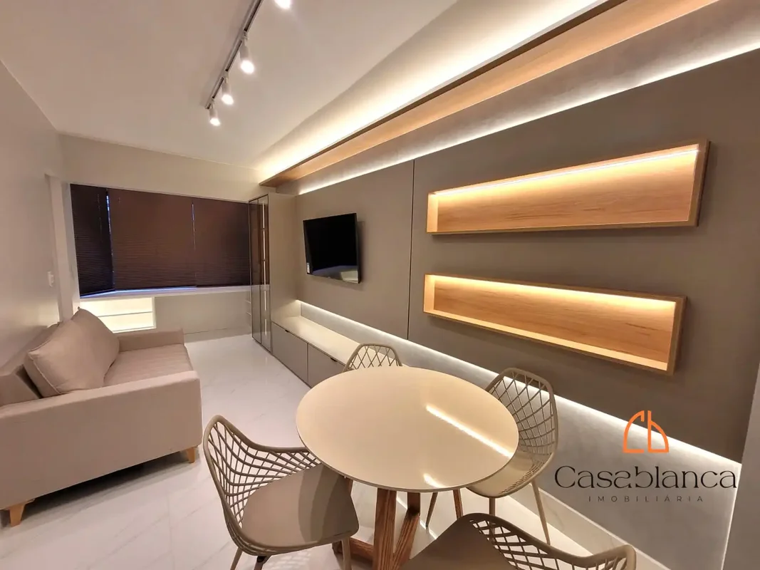 Excelente kitnet reformada e mobiliada no Ed. Antares Center | 30m² | MobiliadoE...