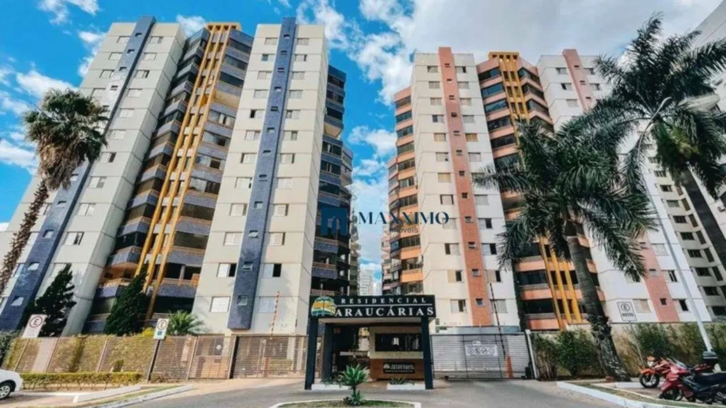 Apartamento no 4º andar, amplo e de canto. O seu imóvel definitivo no Residencia...