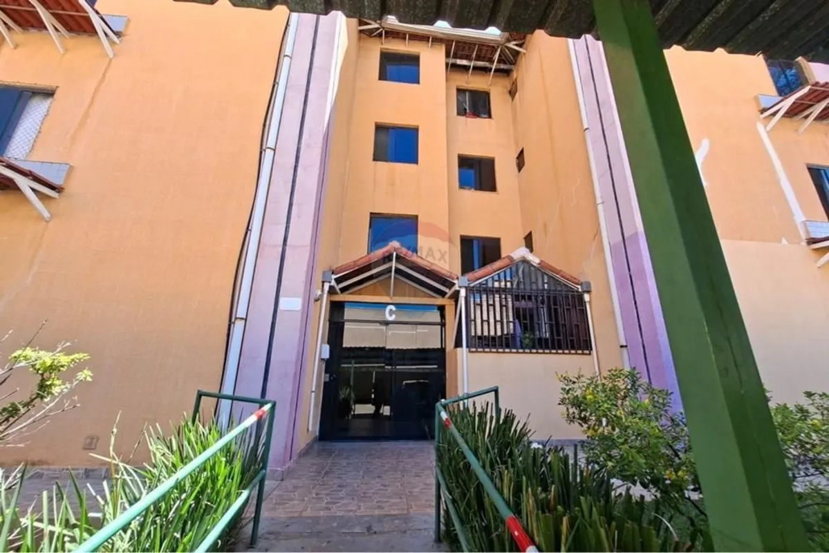 Descubra o apartamento dos seus sonhos em Samambaia Norte com 03 quartos sendo 0...